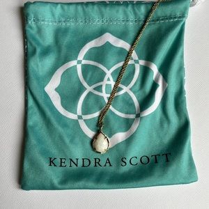 Kendra Scott Necklace